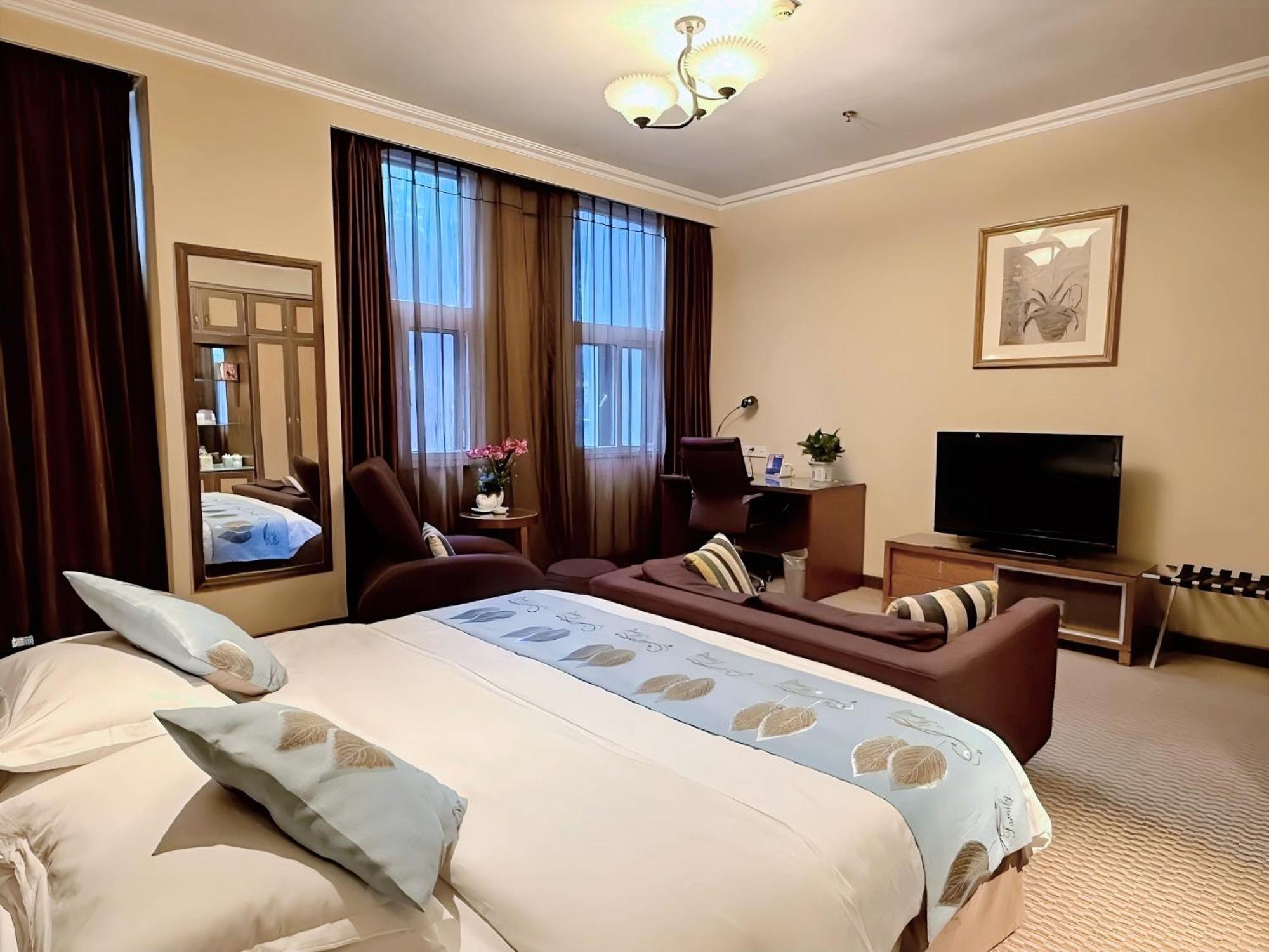 Chongqing Milky Way Hotel Экстерьер фото