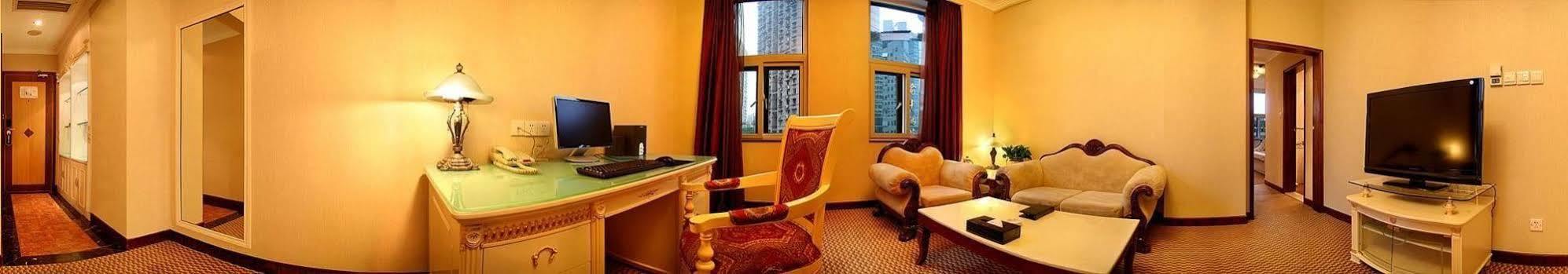 Chongqing Milky Way Hotel Экстерьер фото